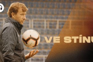 Trenér roku si tajně nahrával fotbalistky ve sprchách, fotky posílal dál - Seznam Zprávy